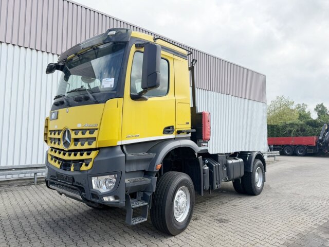 Mercedes-BenzArocs 2045 AK 4x4, GROUNDER