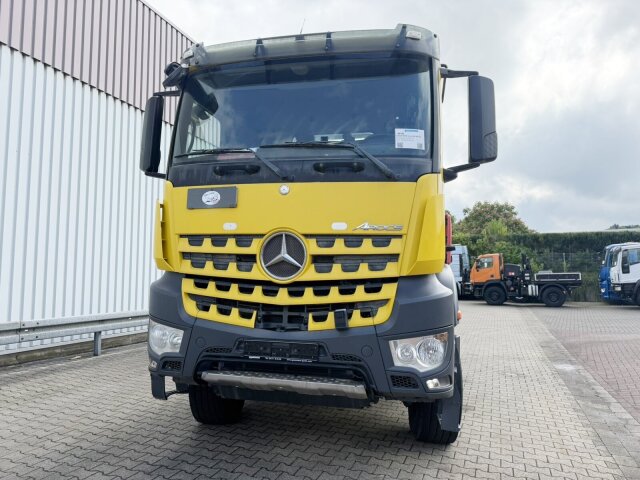 Mercedes-Benz Arocs