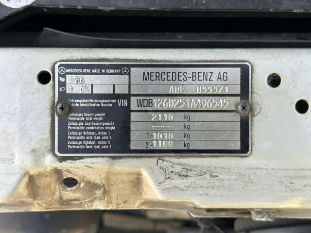 Mercedes-Benz 300
