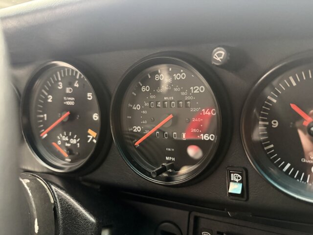 Porsche 930