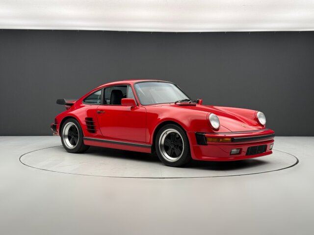Porsche 930