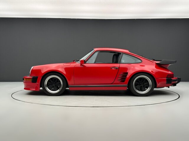 Porsche 930