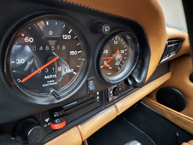 Porsche 930