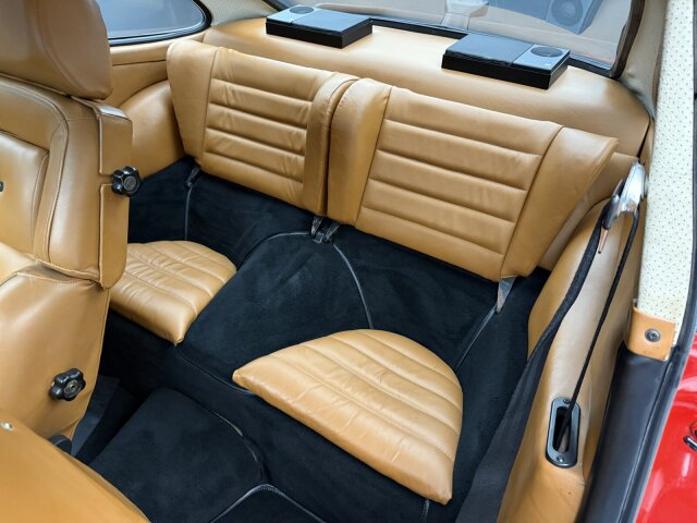Porsche 930