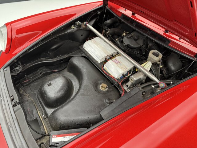 Porsche 930