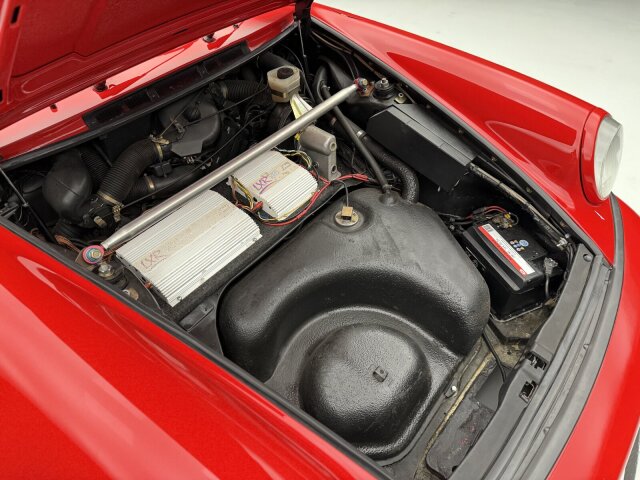 Porsche 930