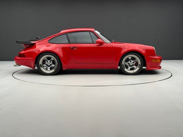 Porsche 930