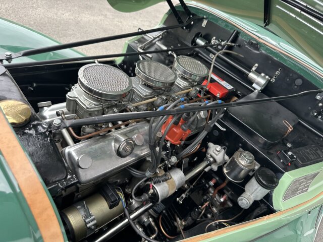 BMW 327