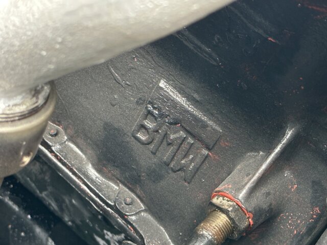 BMW 327