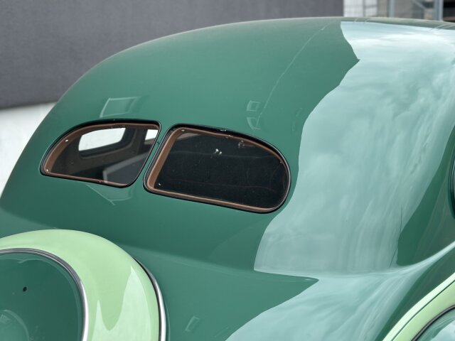 BMW 327