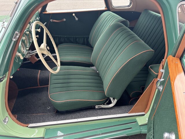 BMW 327