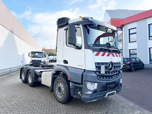 Mercedes-Benz Arocs