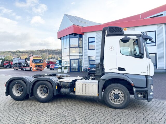 Mercedes-Benz Arocs