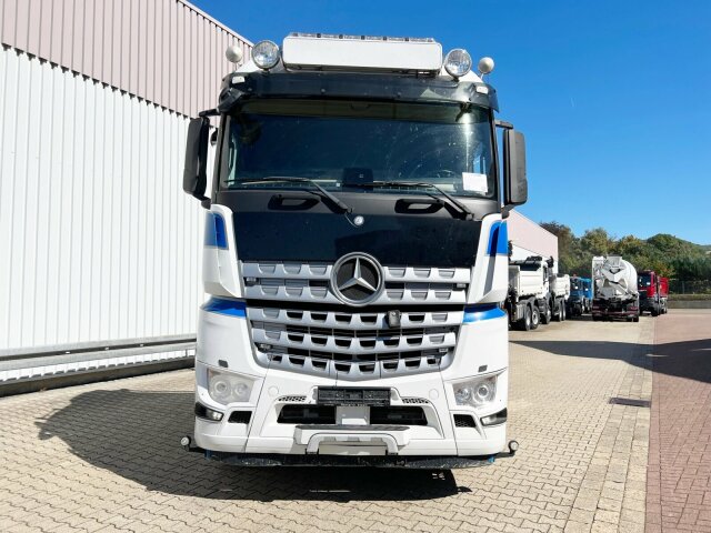 Mercedes-Benz Arocs