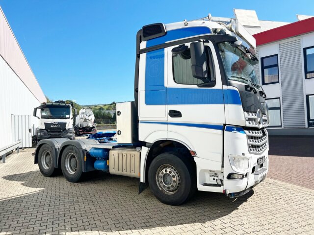 Mercedes-Benz Arocs