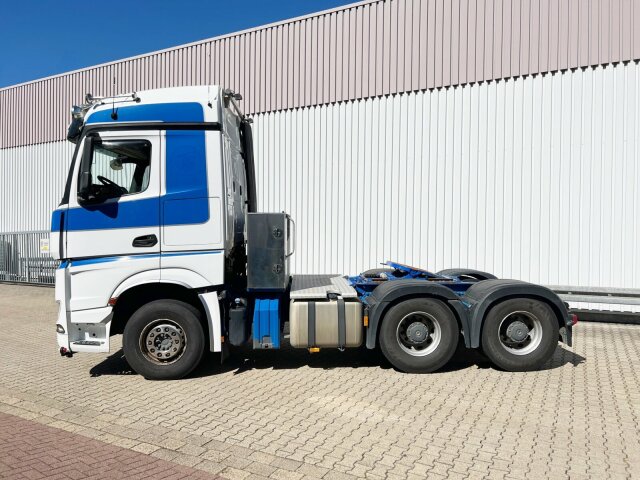 Mercedes-Benz Arocs