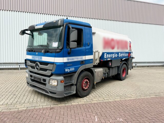 Mercedes-BenzActros 1841 L 4x2, Esterer-Tankaufbau, 3 Kammern, 14.000l, ADR
