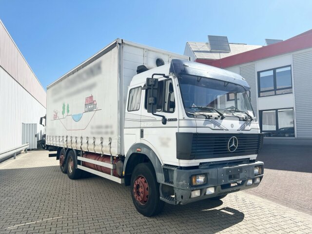 Mercedes-Benz -