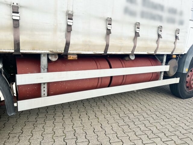 Mercedes-Benz -