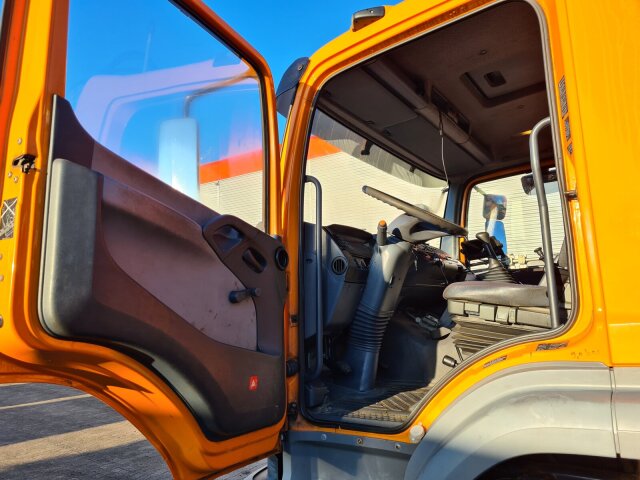 Mercedes-Benz Atego