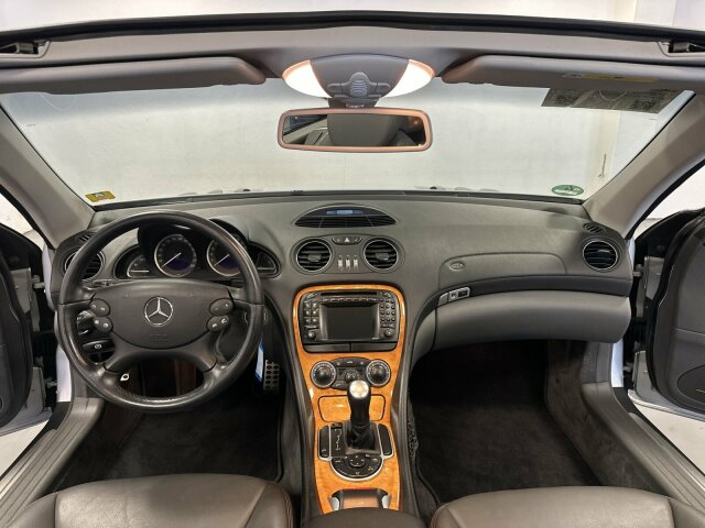MERCEDES-BENZ SL 500