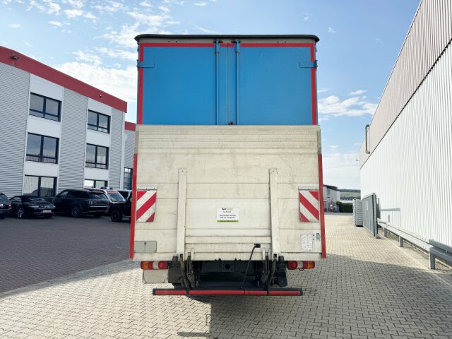 DAIMLER-BENZ Atego