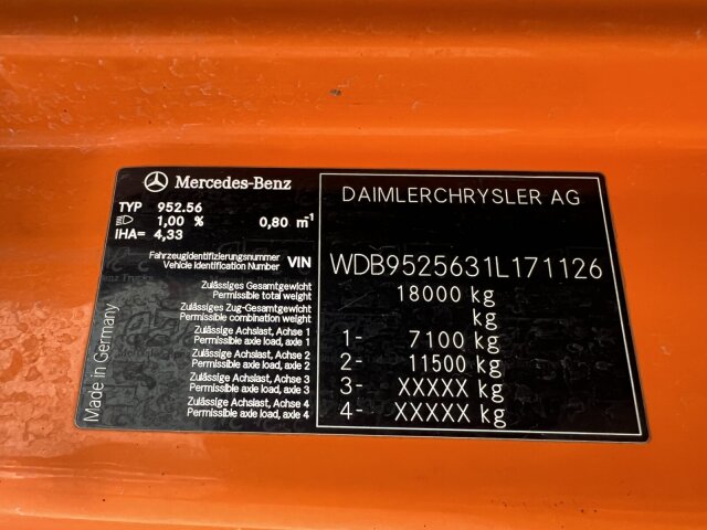 Mercedes-Benz 