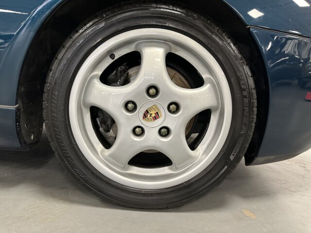 PORSCHE 968