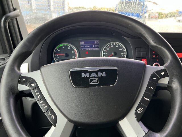 MAN TGX