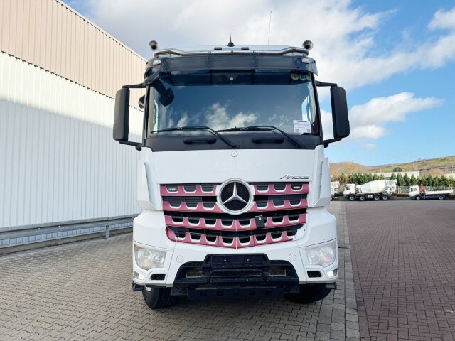 Mercedes-Benz Arocs