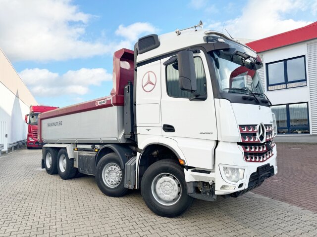 Mercedes-Benz Arocs