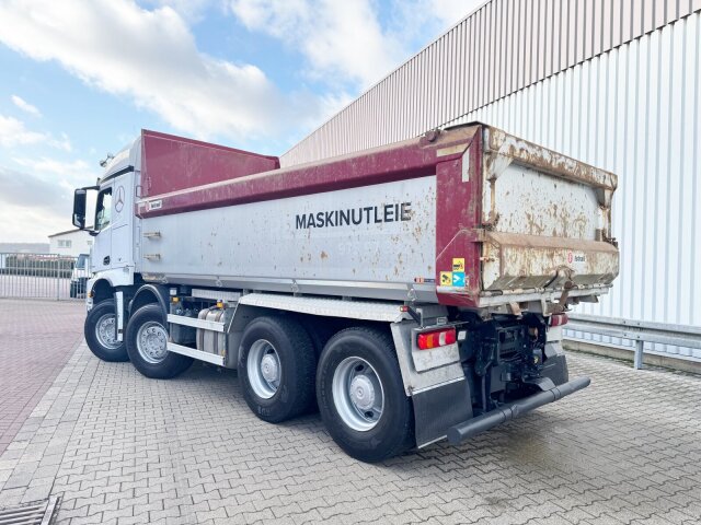 Mercedes-Benz Arocs