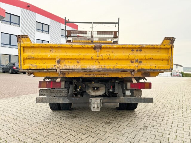 MAN L2000