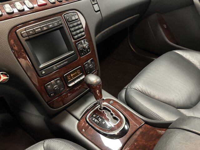 Mercedes-Benz S 500