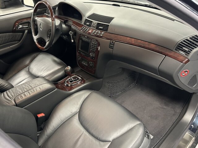 Mercedes-Benz S 500