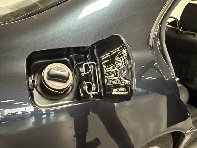 Mercedes-Benz S 500
