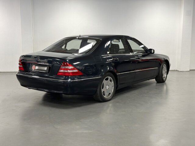 Mercedes-Benz S 500