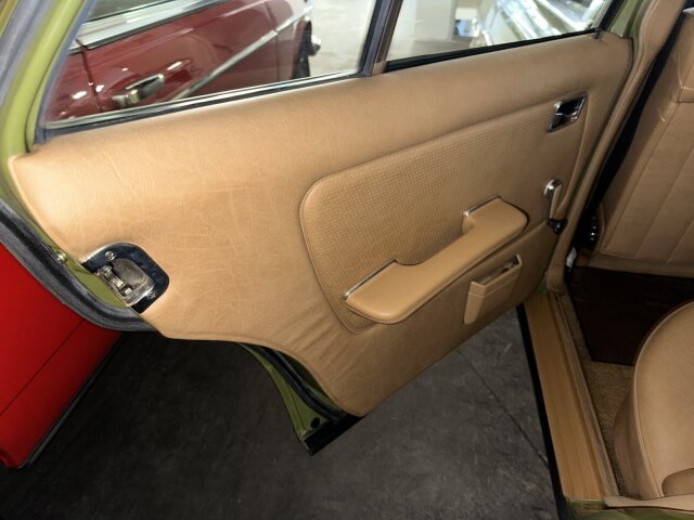 Mercedes-Benz 200