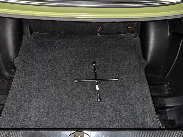 Mercedes-Benz 200