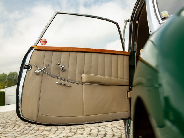 Mercedes-Benz 170