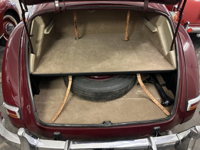 Mercedes-Benz 220