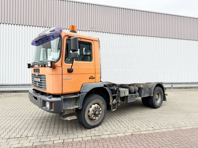 MAN18.255 MAK 4x4 BB