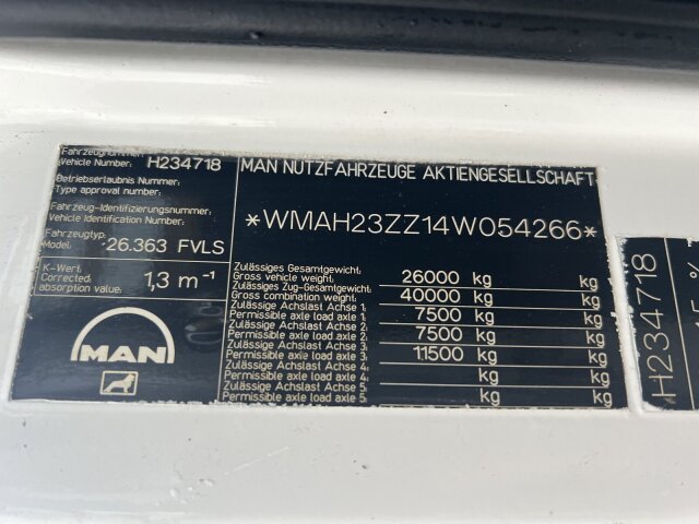 MAN TGA
