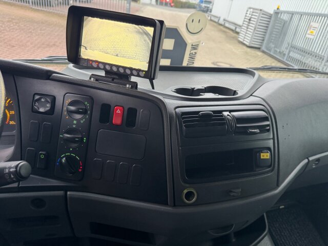 Mercedes-Benz Atego