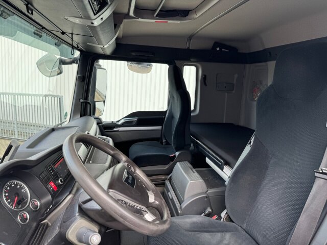MAN TGX