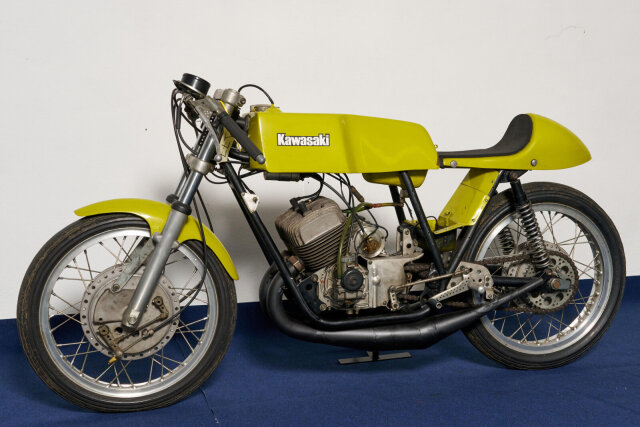 Kawasaki Andere