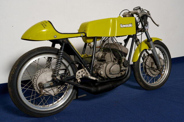 Kawasaki Andere