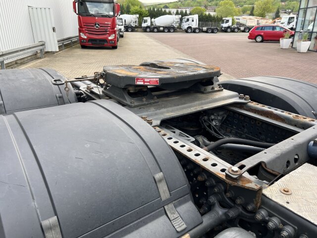 Mercedes-Benz Arocs