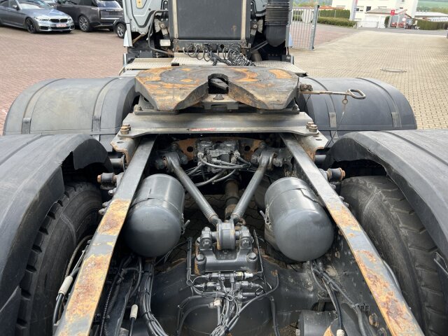 Mercedes-Benz Arocs