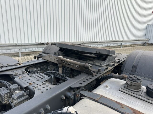Mercedes-Benz Arocs